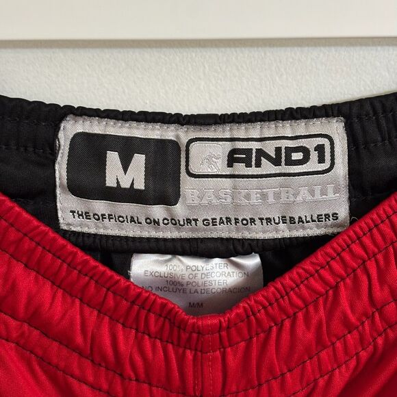 Men's And1 11" Basketball Shorts Medium Red - Picture 3 of 3